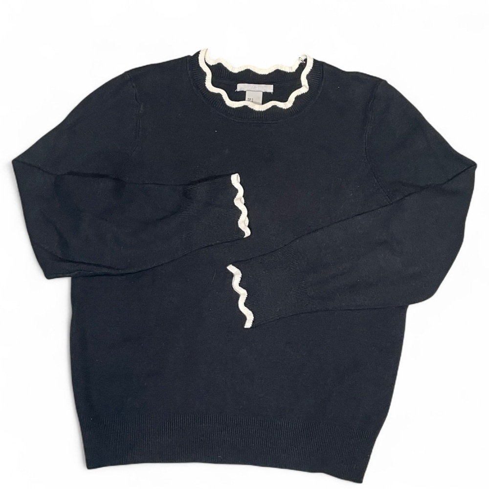 H&M Womens Classic Black White Scalloped‎ Neck Sleeve Knit Romantic Sweater